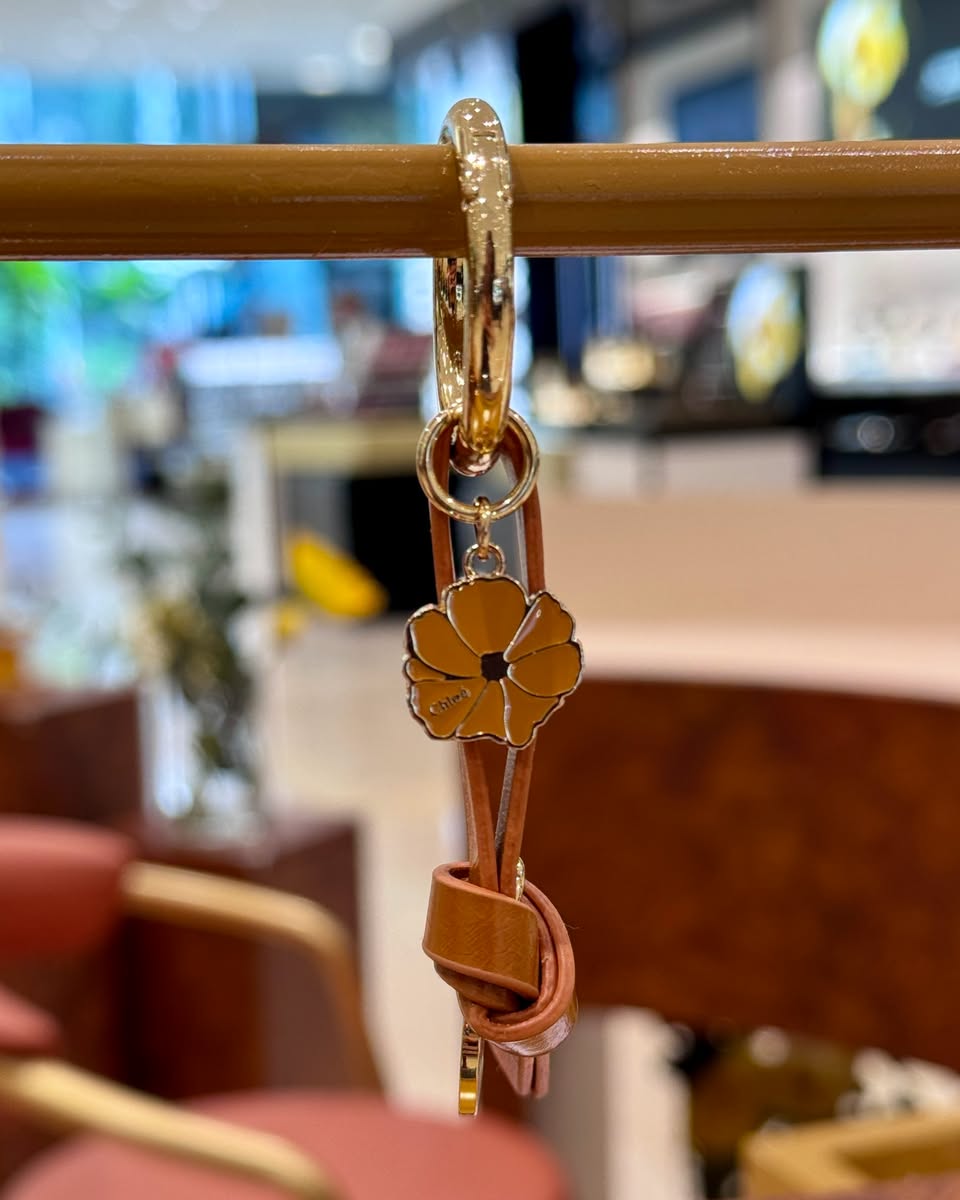 Chloé bag charm detail