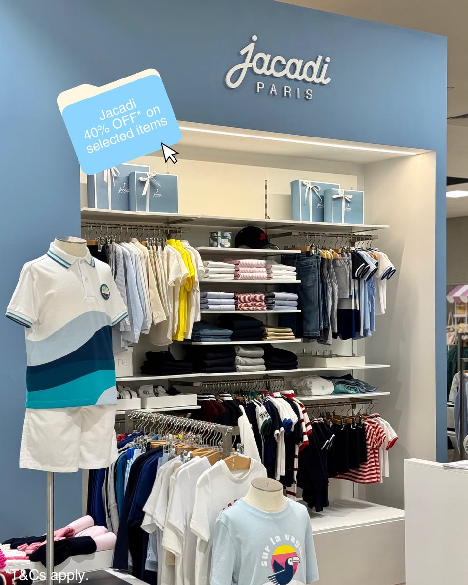 Jacadi Paris children's clothing display at Takashimaya
