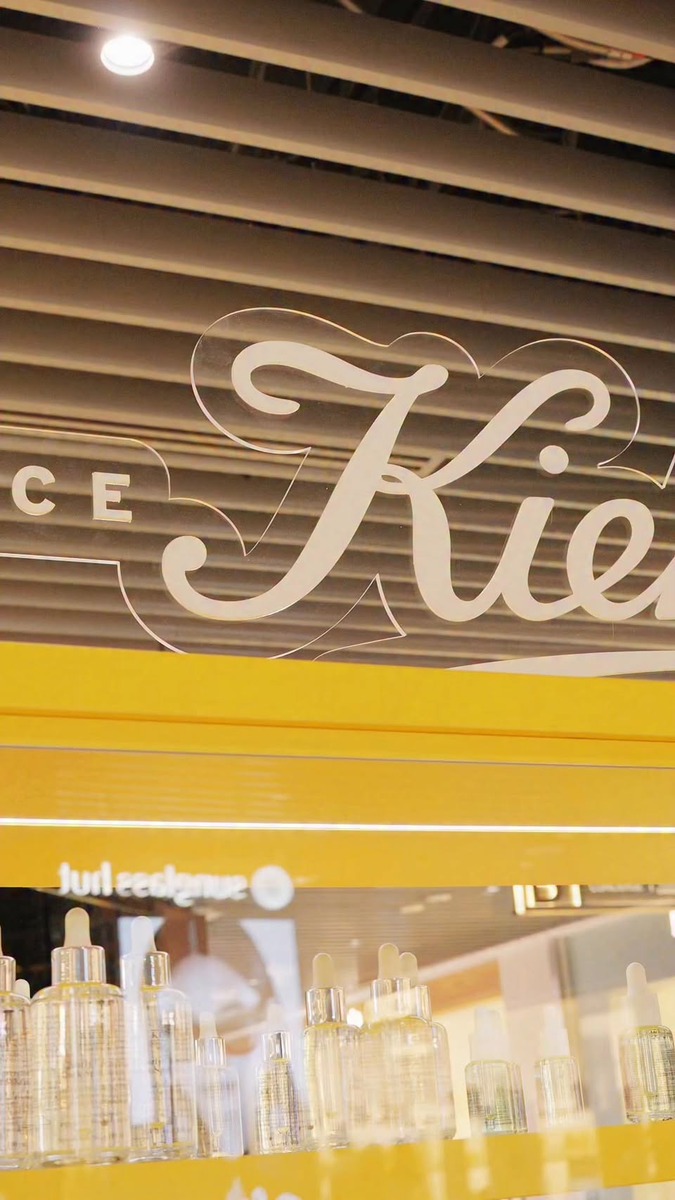Kiehl's Better Screen UV Serum at Wisma Atria