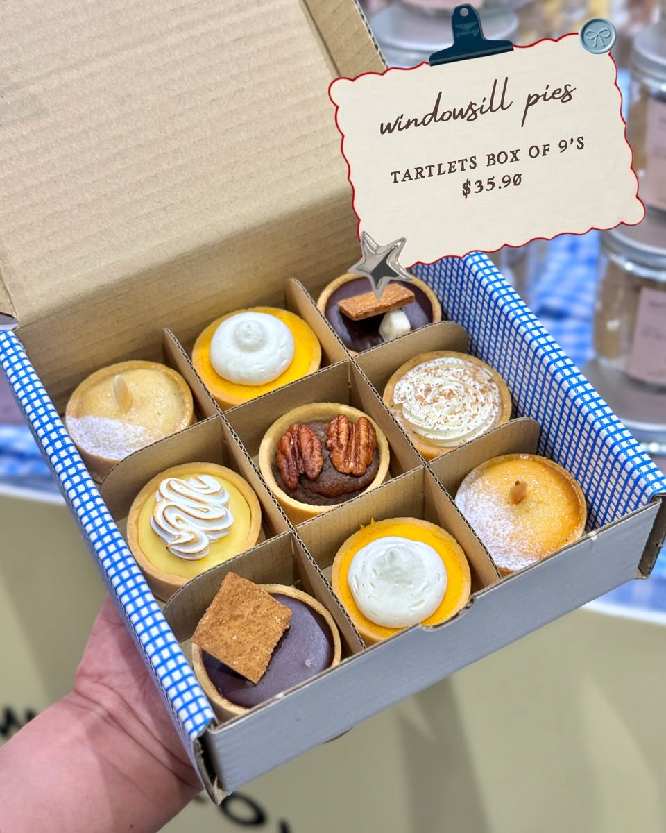 Windosill pies tartlets box of 9