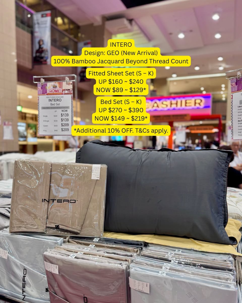 INTERO GEO bedding set on display
