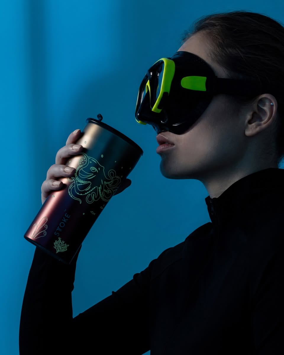 STTOKE Ocean Series cup with diving gear