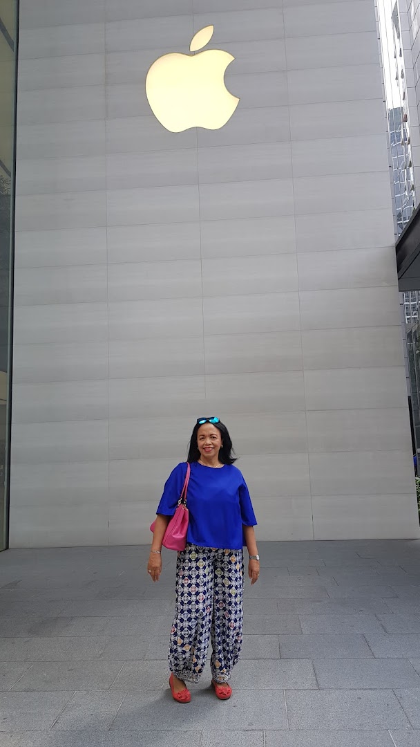 adidas Performance Store, Ion Orchard