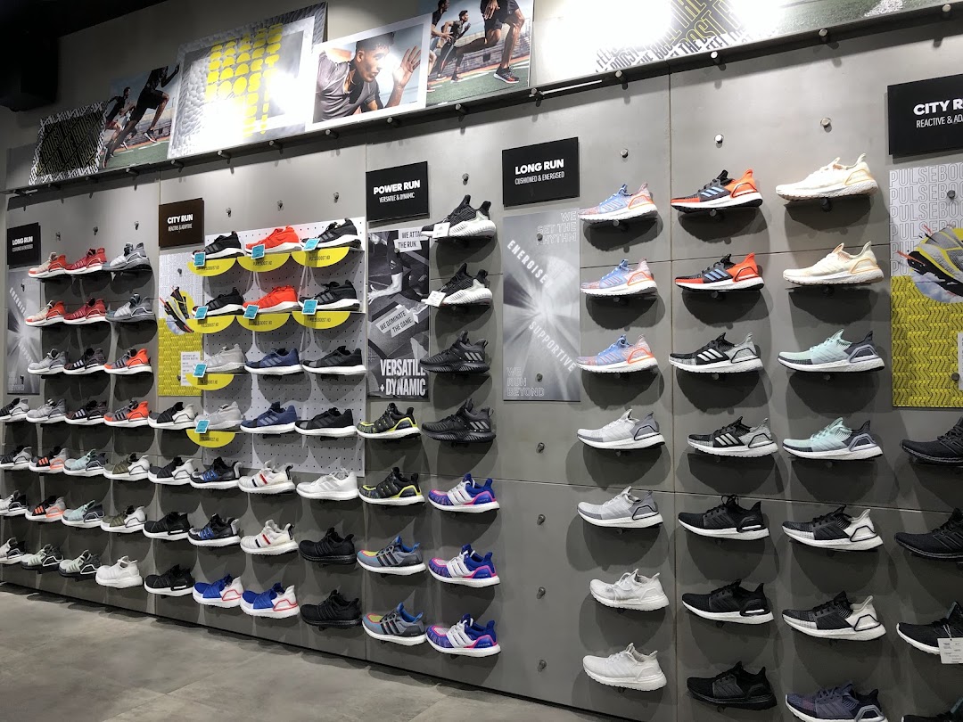adidas Performance Store, Ion Orchard