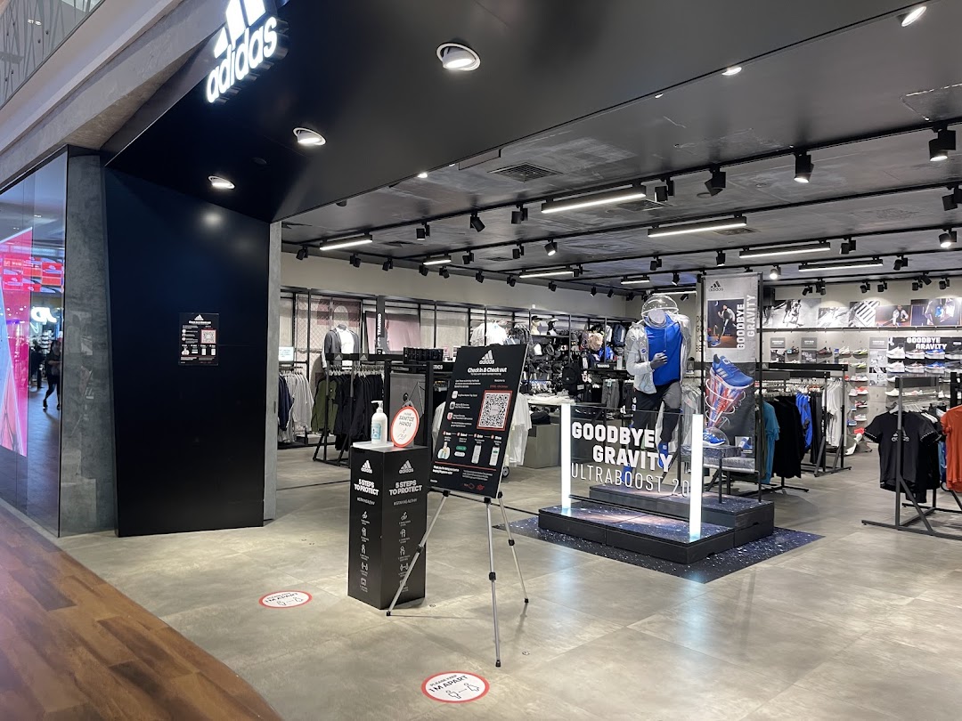 adidas Performance Store, Ion Orchard