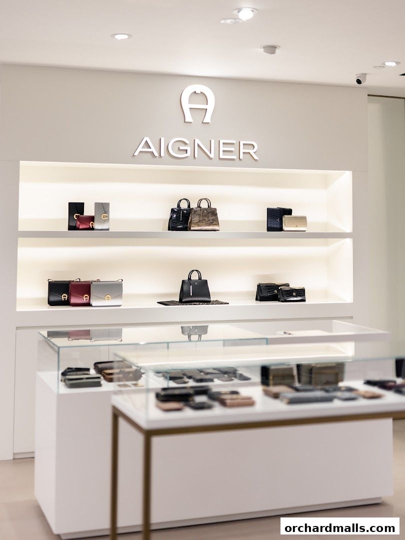 Aigner, Paragon