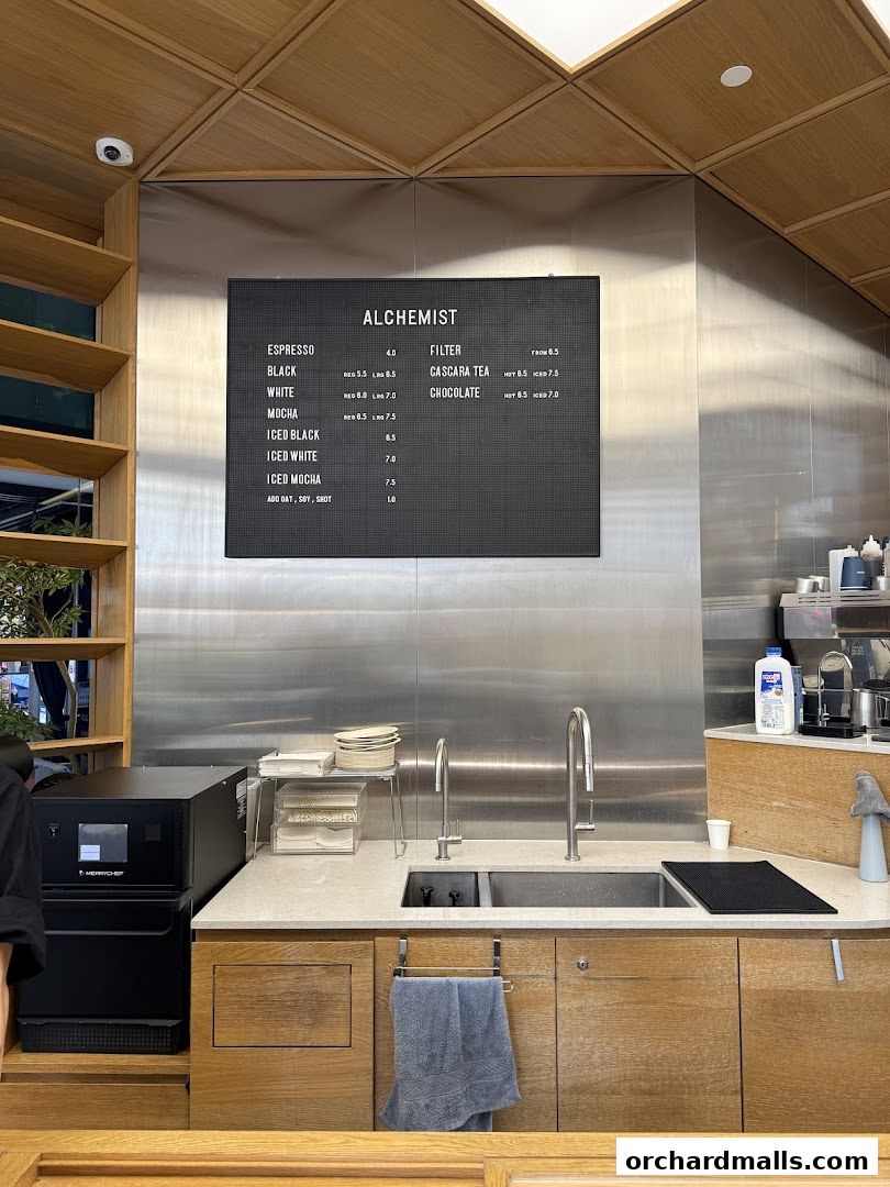 Menu page for Alchemist The Heeren