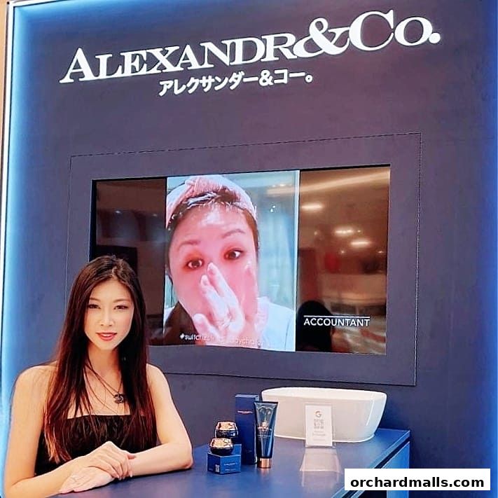 AlexandrCo. - Anti-Aging Luxury Silk Skincare