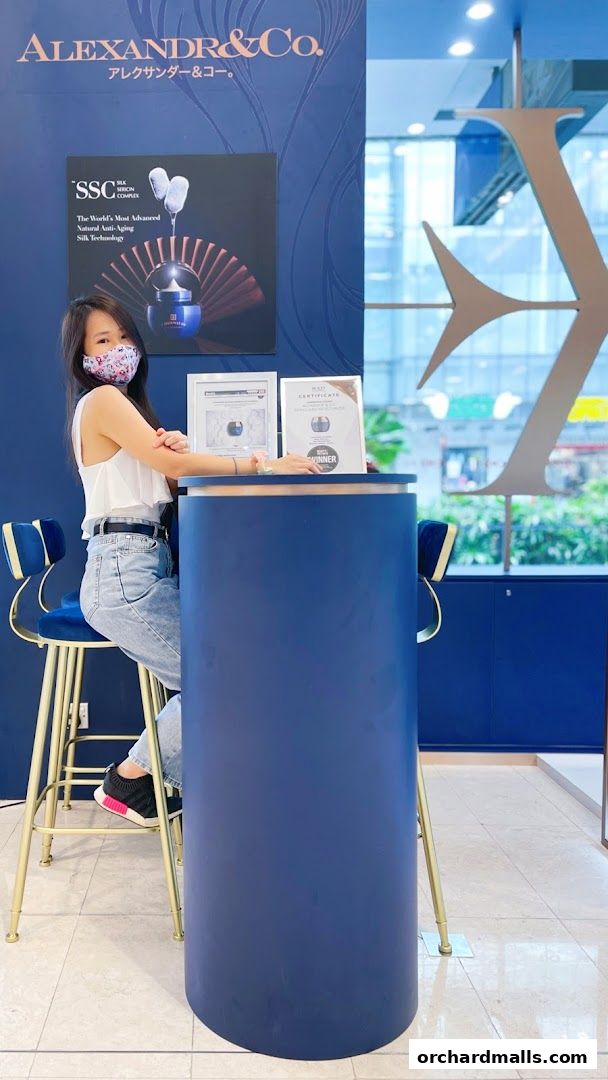 AlexandrCo. - Anti-Aging Luxury Silk Skincare