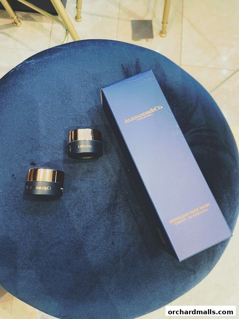 AlexandrCo. - Anti-Aging Luxury Silk Skincare