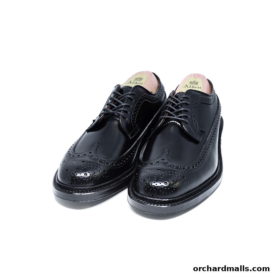 American Shoe Store By Colony Clothing