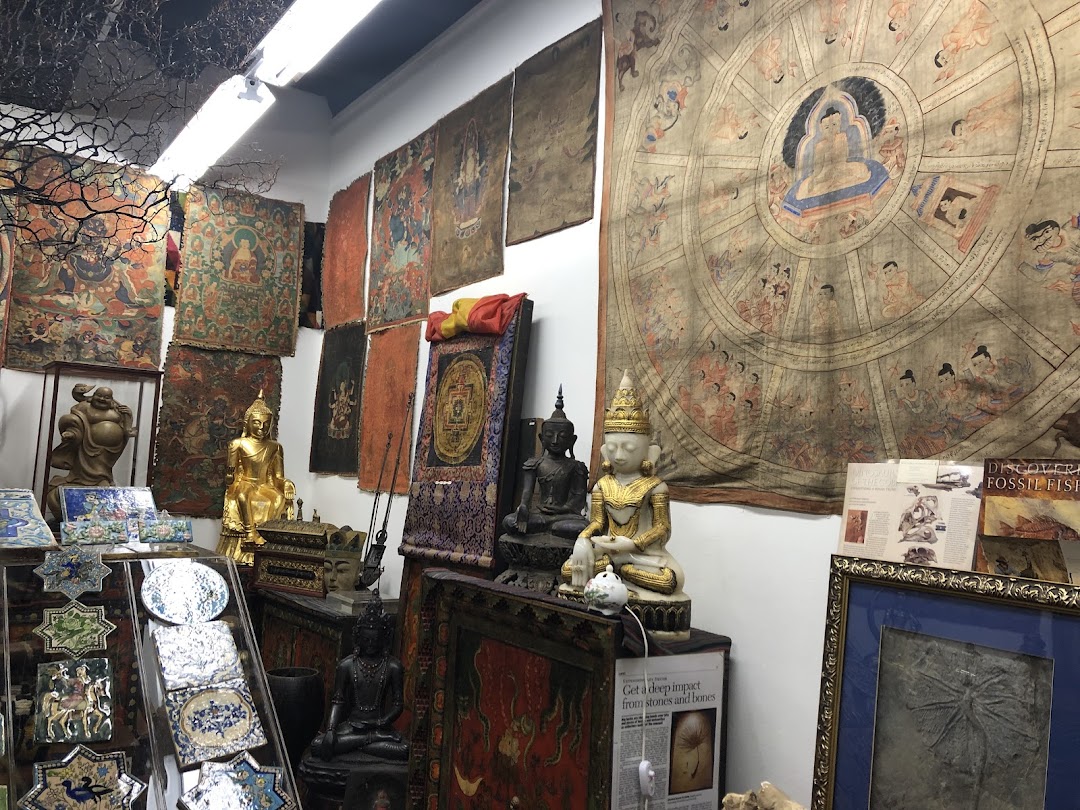 Antiquity Hands of the Hills