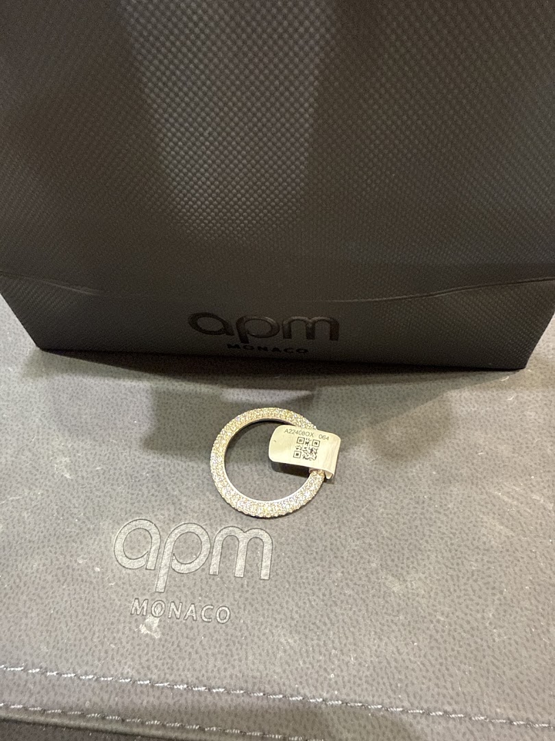 APM Monaco Singapore ION Orchard