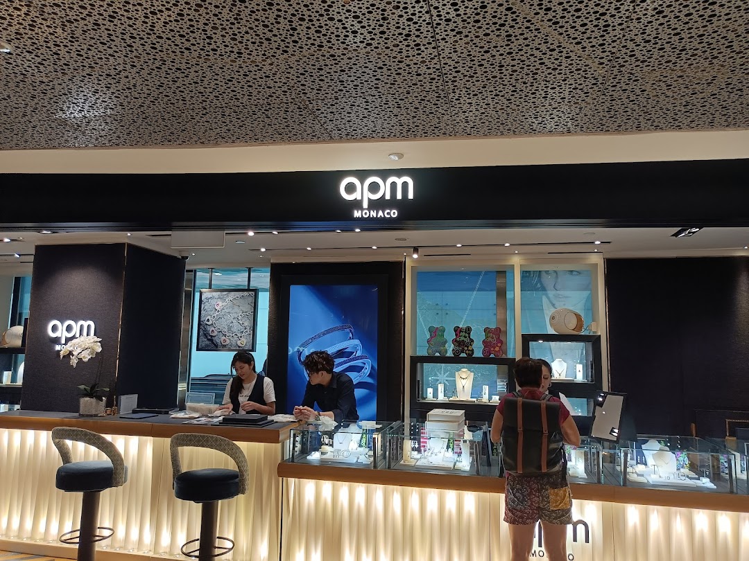 APM Monaco Singapore ION Orchard