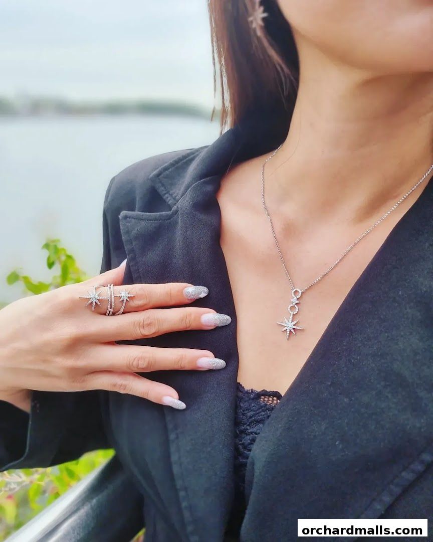 APM Monaco Singapore Paragon