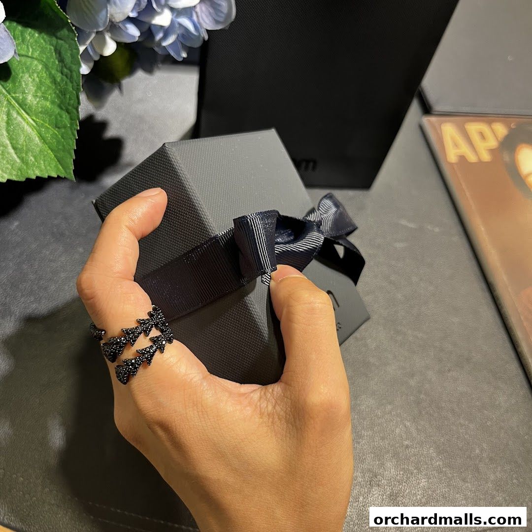 APM Monaco Singapore Paragon