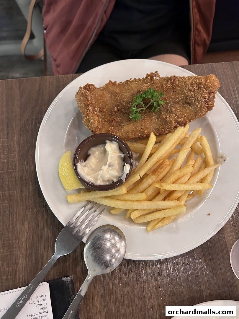 ASTONS Steak  Salad  The CentrePoint