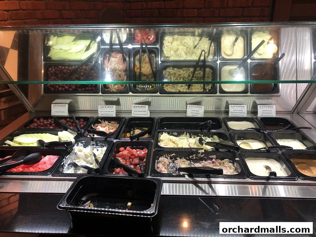 ASTONS Steak  Salad  The CentrePoint