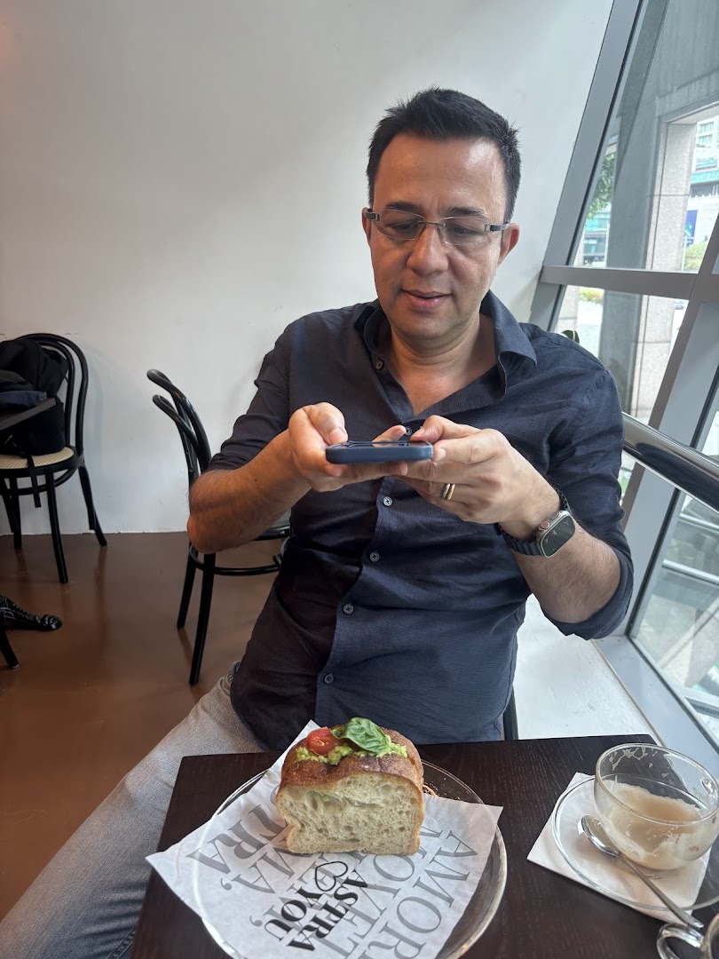 ASTRA Deli 星辰咖啡