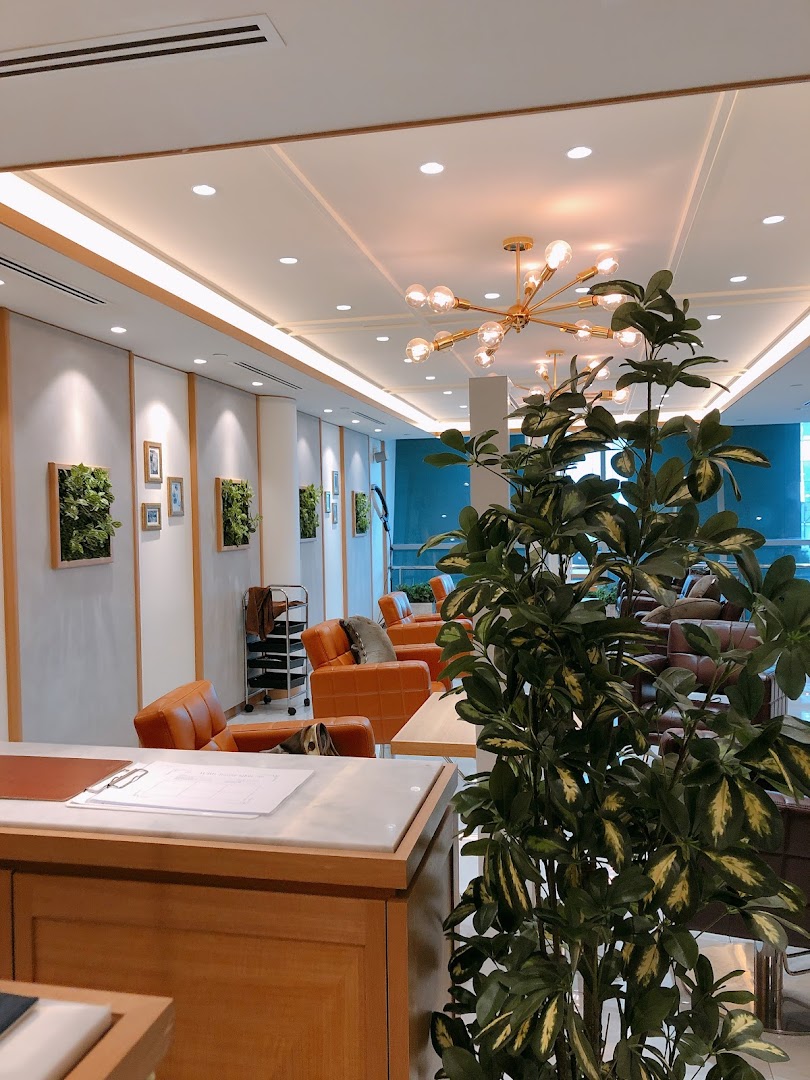 AUBE Beauty Salon Wheelock Place