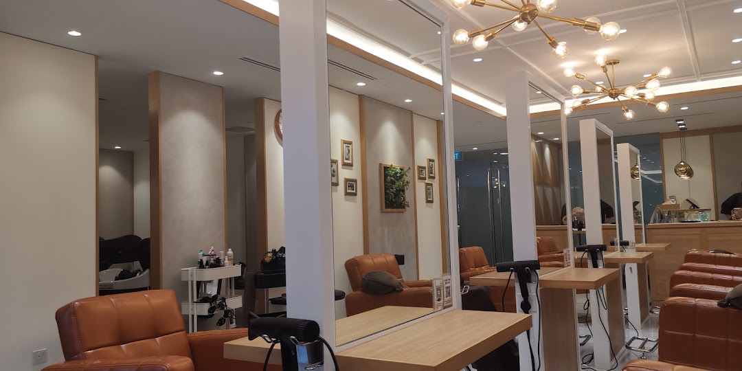 AUBE Beauty Salon Wheelock Place