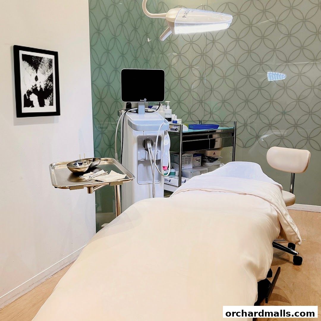 AURA Clinic Orchard Ultherapy  Thermage  Fillers  Skin Boosters  Hydrafacial  Coolsculpting Elite  Emsculpt