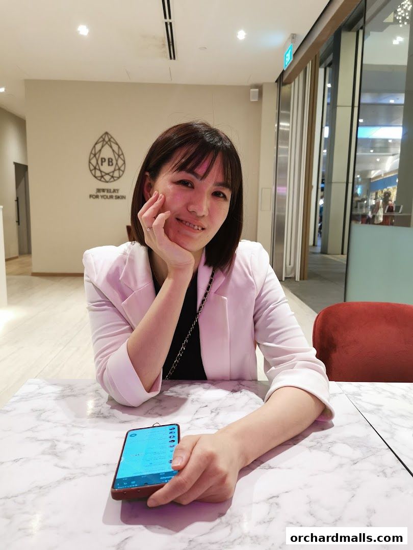 AVINICHI Orchard Gateway