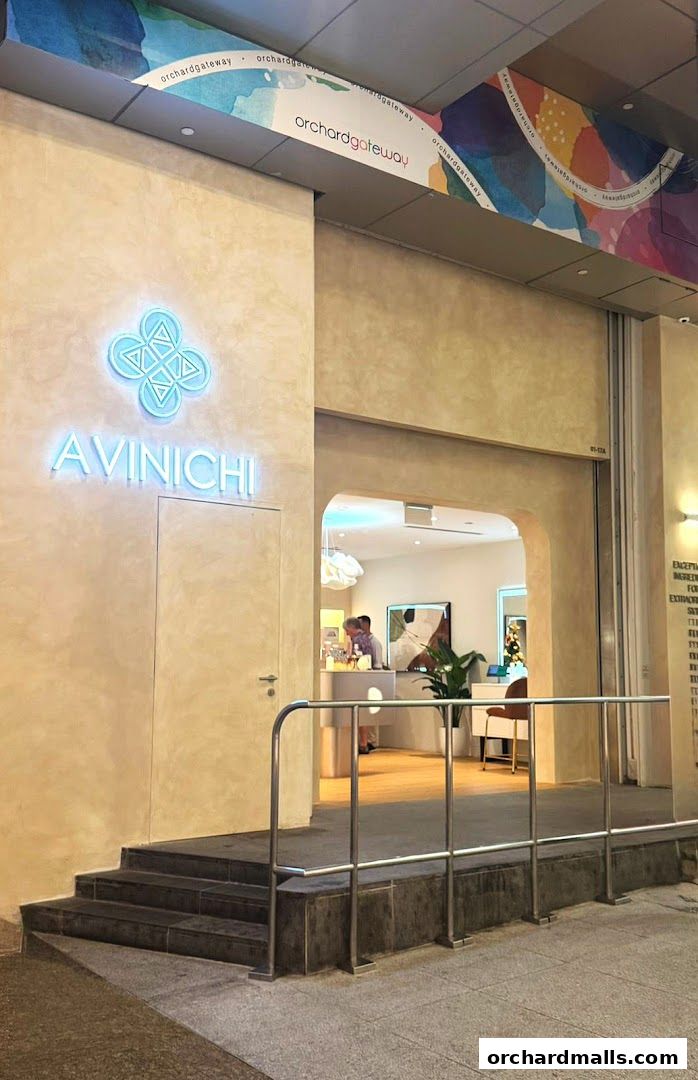 AVINICHI Orchard Gateway
