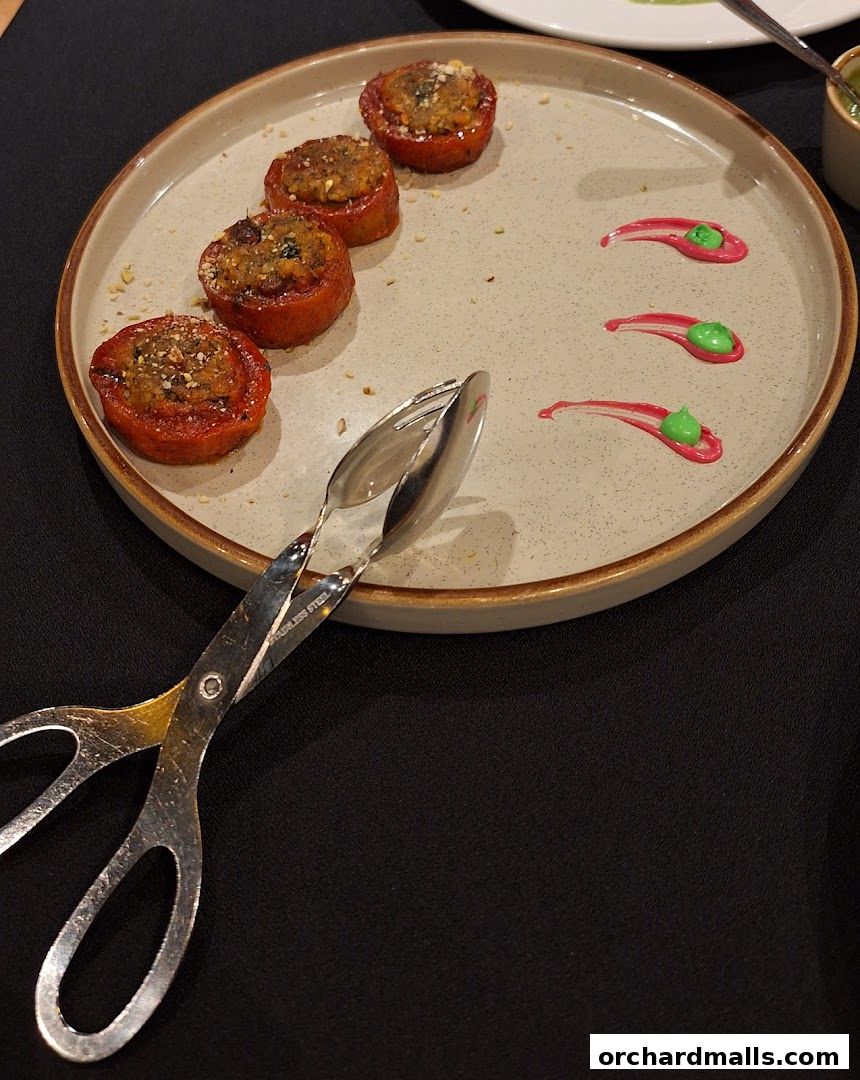 𝗔𝗪𝗔𝗗𝗛  Royal Indian Dining  Lounge