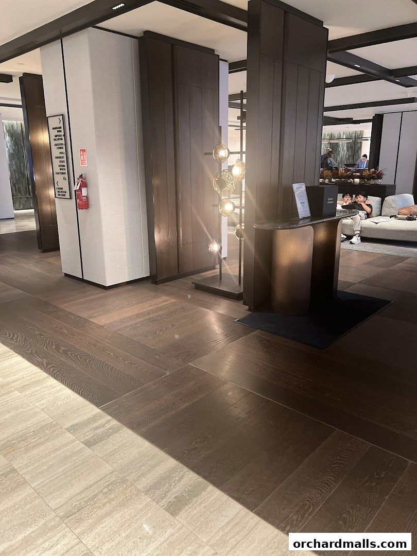 B1-01  B1-01a Cineleisure