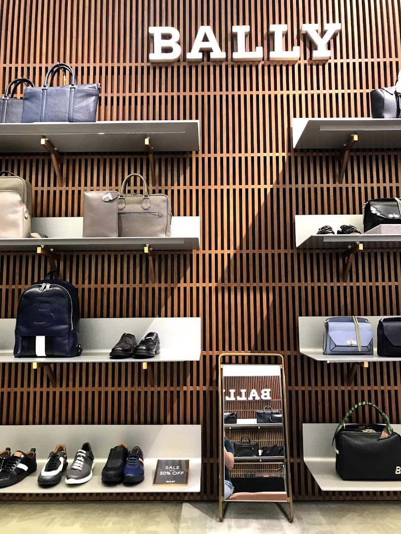 Bally Store
