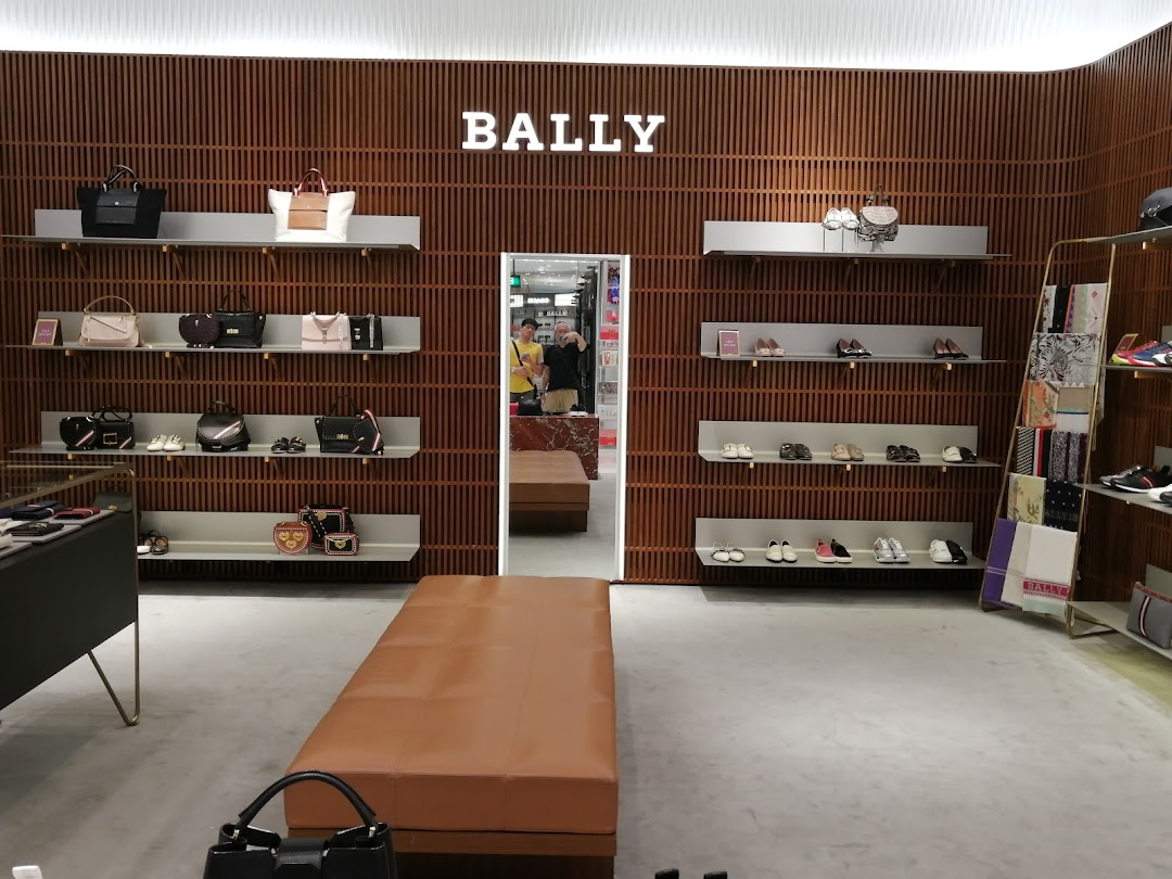 Bally Store