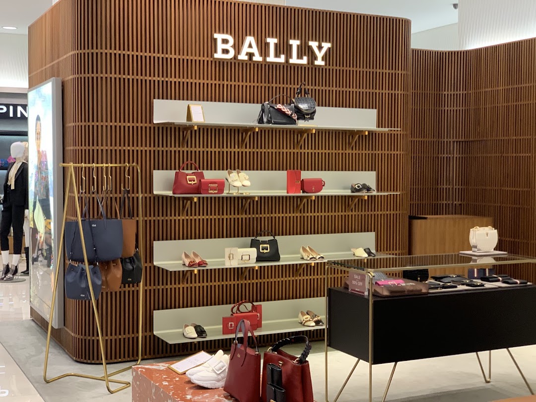 Bally Store