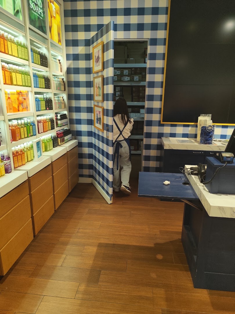Bath  Body Works Takashimaya Shopping Centre