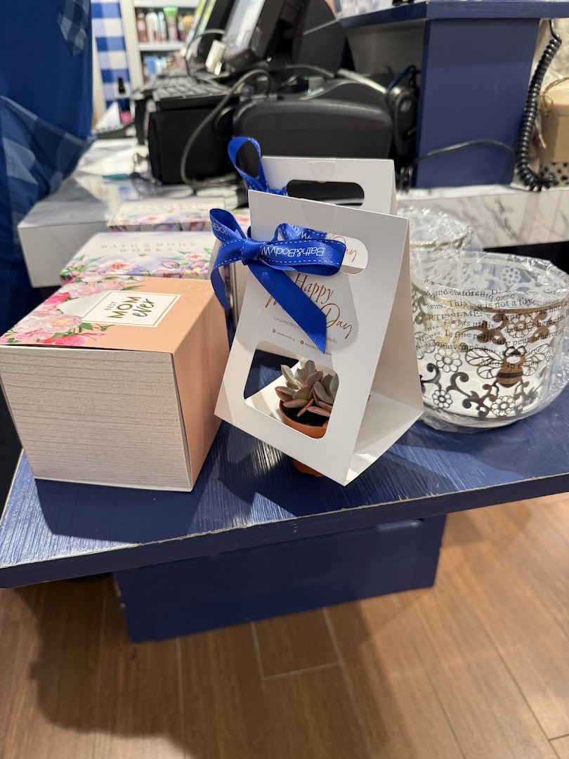 Bath  Body Works Takashimaya Shopping Centre