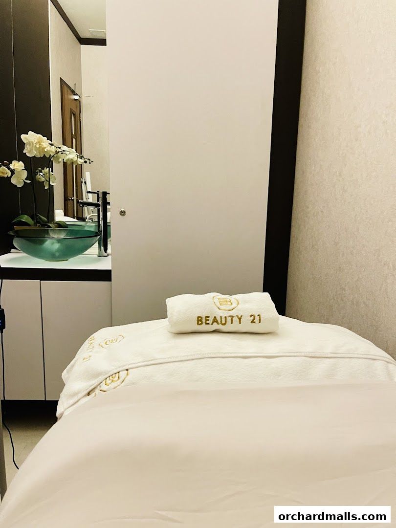 Beauty 21  The Flagship