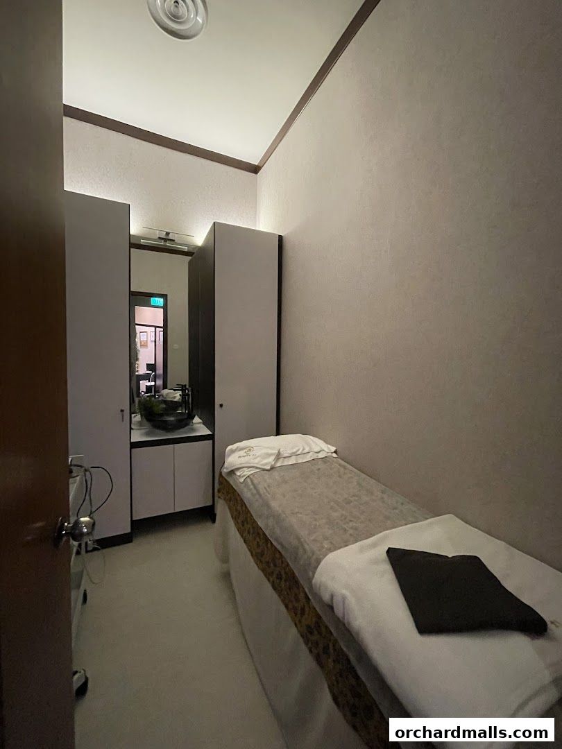 Beauty 21  The Flagship