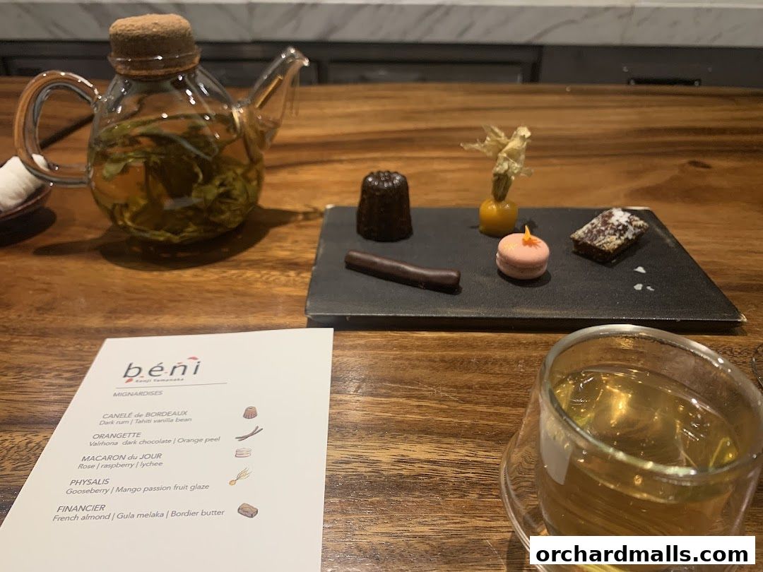 Menu page for béni Singapore