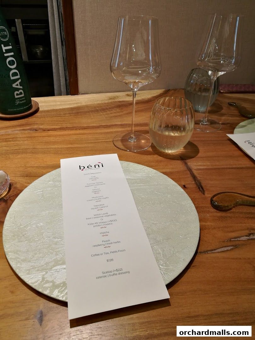 Menu page for béni Singapore