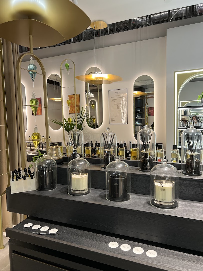Bespoke fragrance house  Takashimaya Singapore  Maison 21G