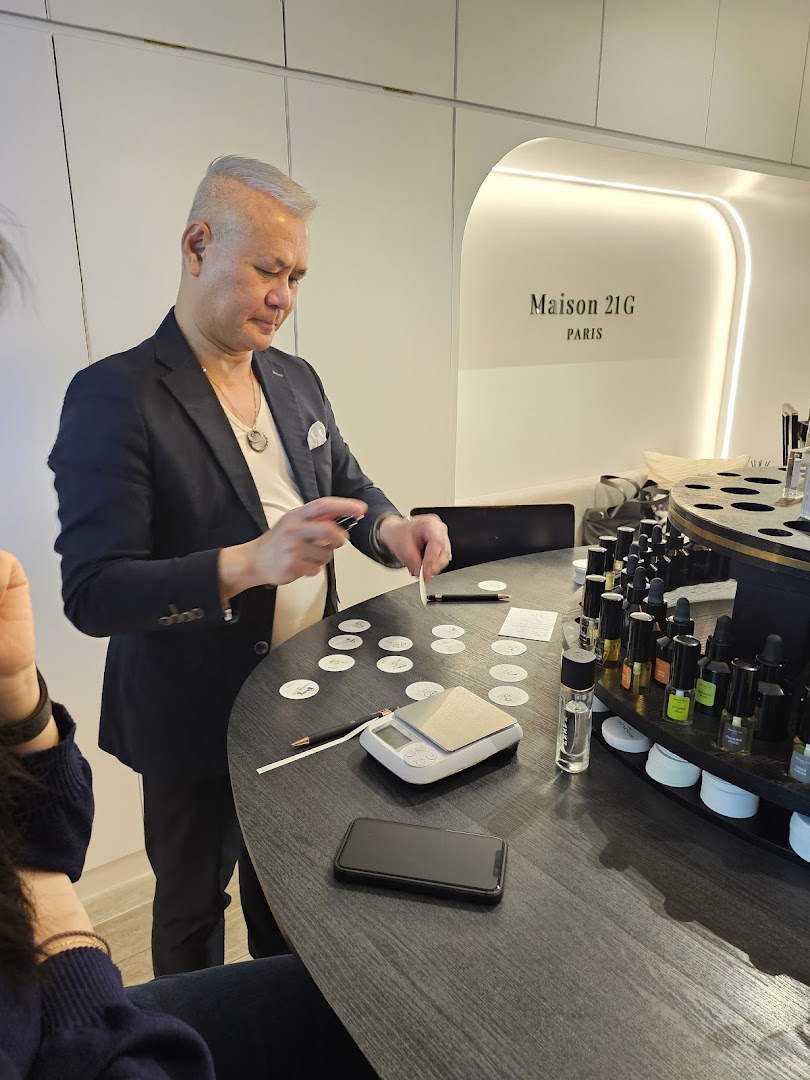 Bespoke fragrance house  Takashimaya Singapore  Maison 21G