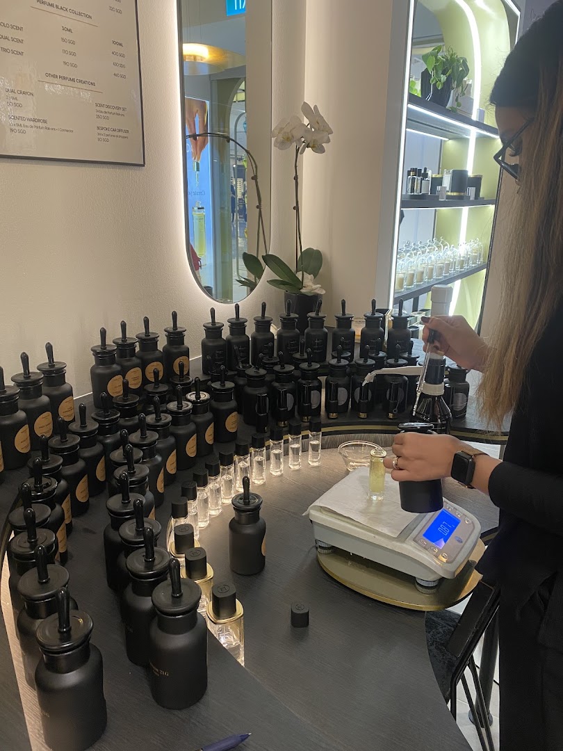 Bespoke fragrance house  Takashimaya Singapore  Maison 21G