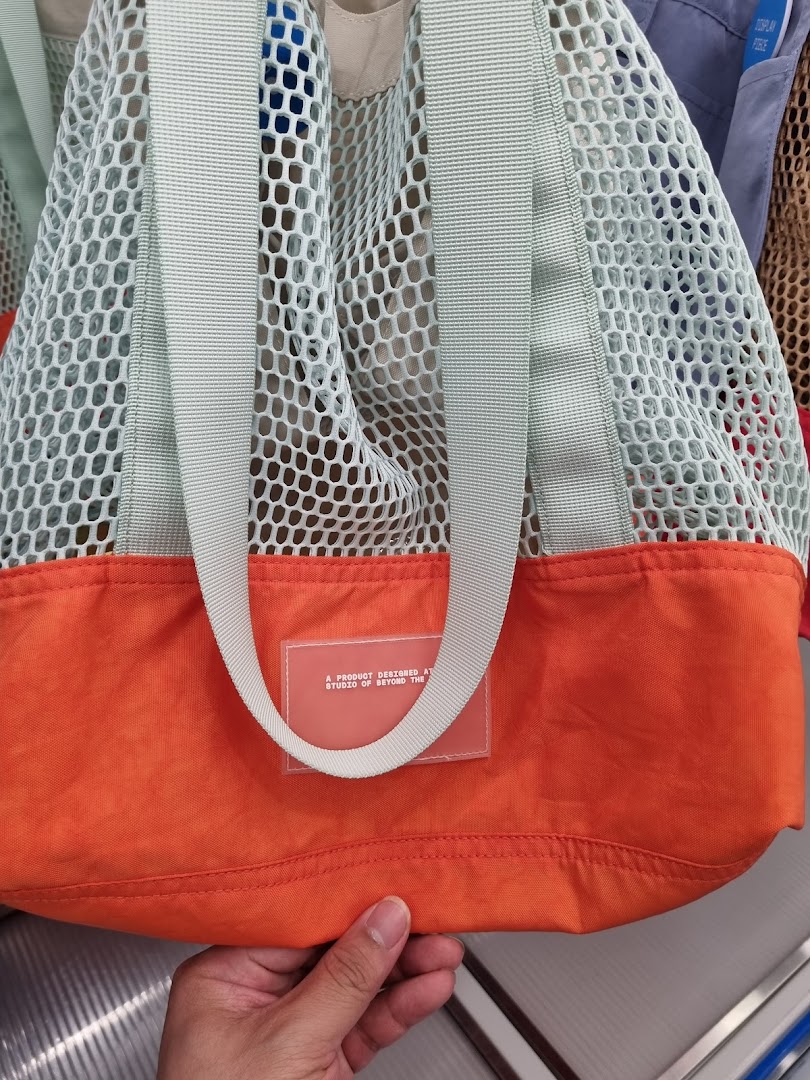 Beyond The Vines Design Post, ION Orchard