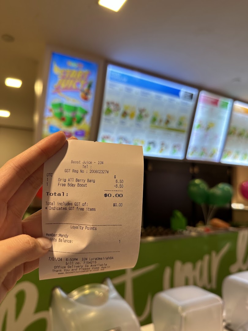 Boost Juice  ION Orchard