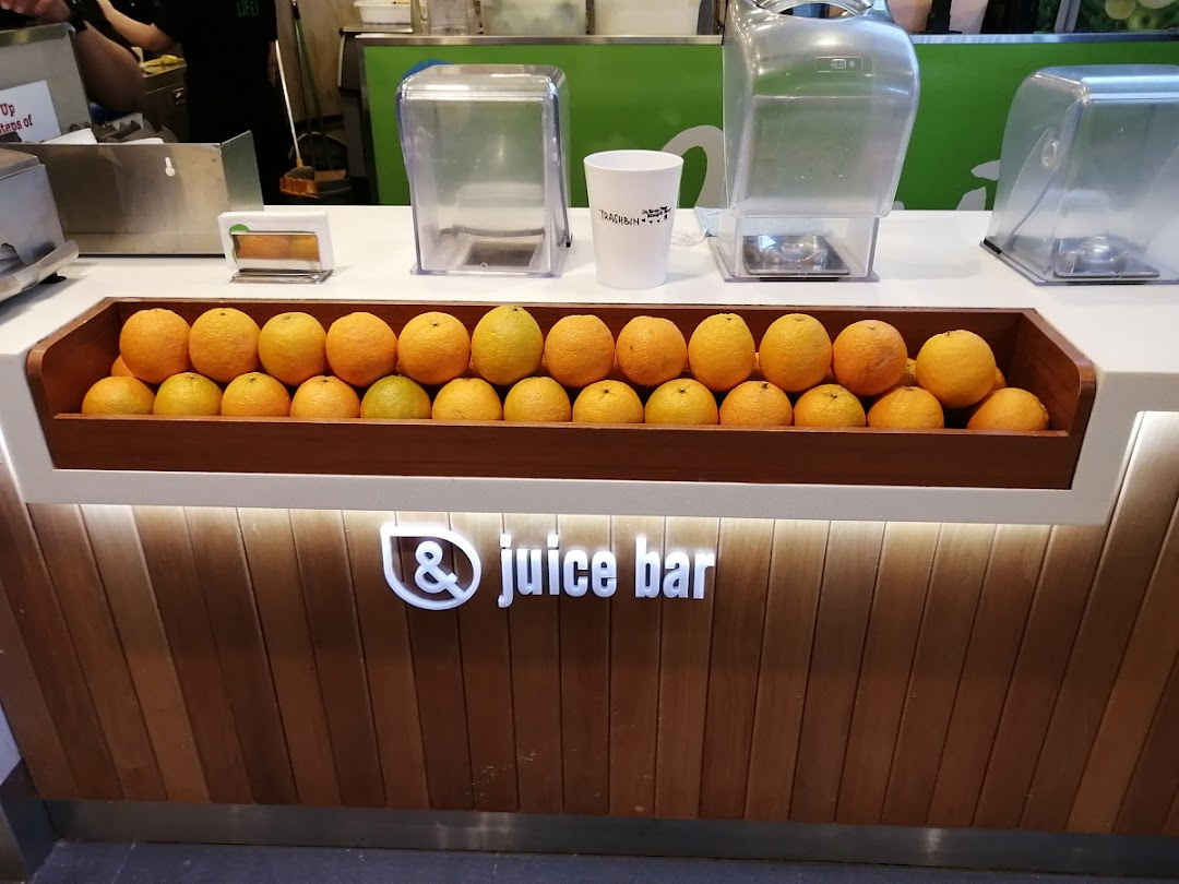 Boost Juice  ION Orchard