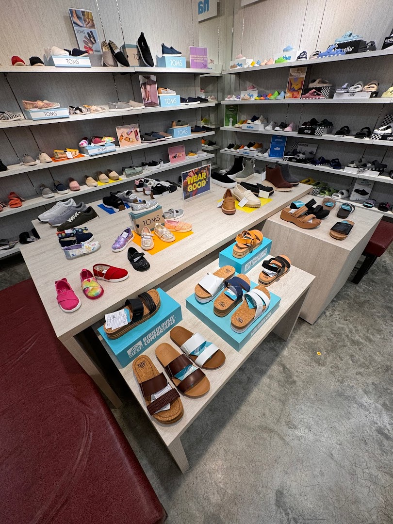 Bratpack Wheelock Place