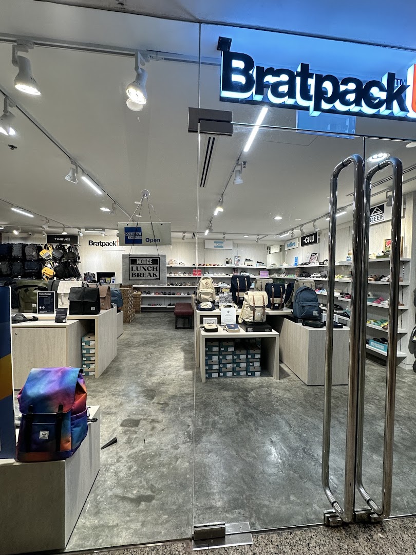 Bratpack Wheelock Place