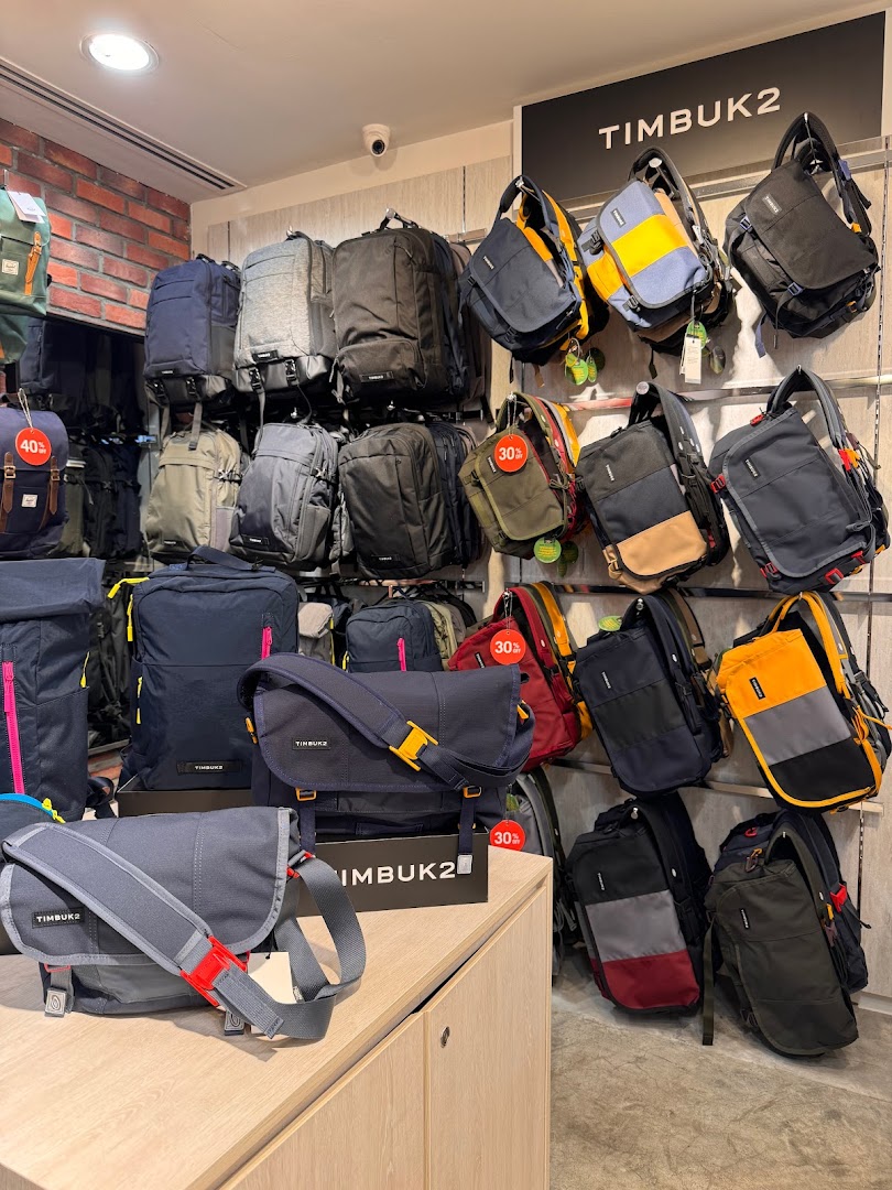 Bratpack Wheelock Place