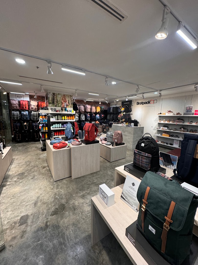 Bratpack Wheelock Place