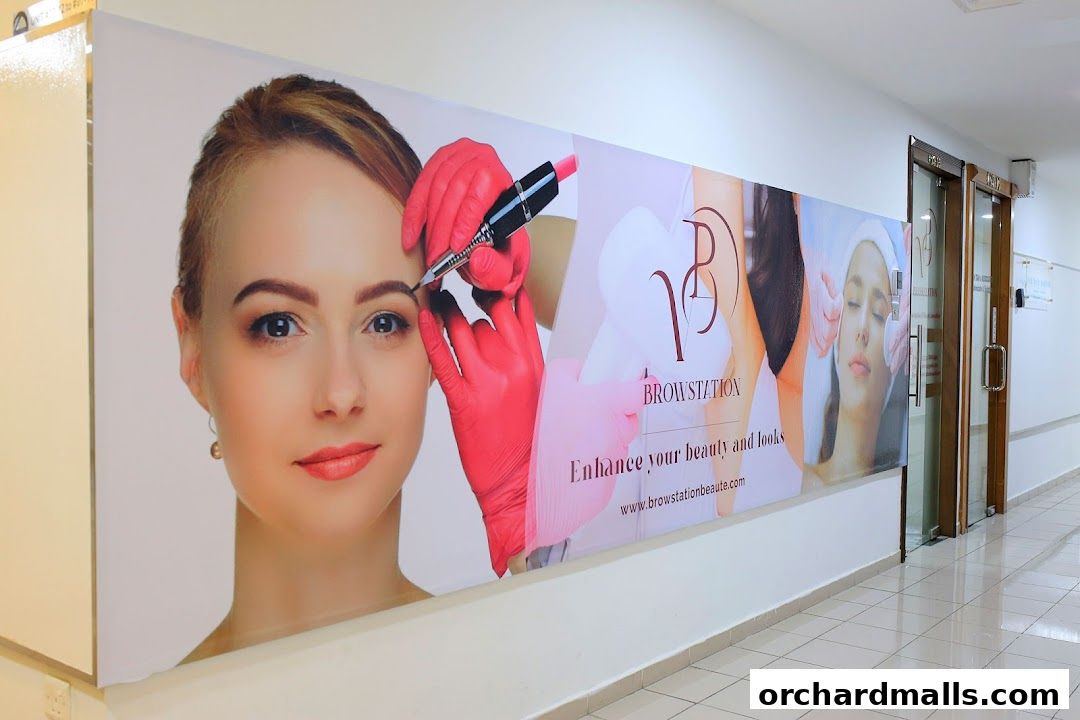 A large banner for Browstation Beaute showcasing eyebrow services and beauty treatments.